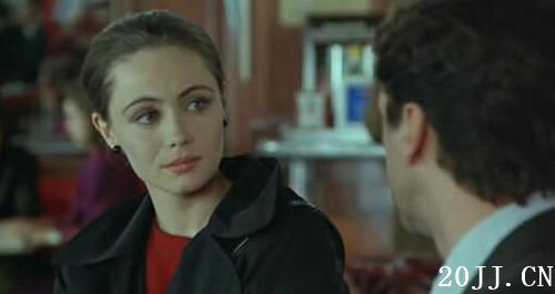 25部必看的经典法国电影推荐介绍之冬天的心剧照